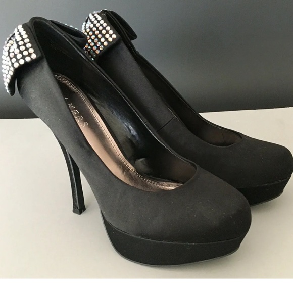 Bakers Heels Shoes Round Toe Platform Solid Black Studded Bow Satin-like 7.5M - Picture 2 of 9
